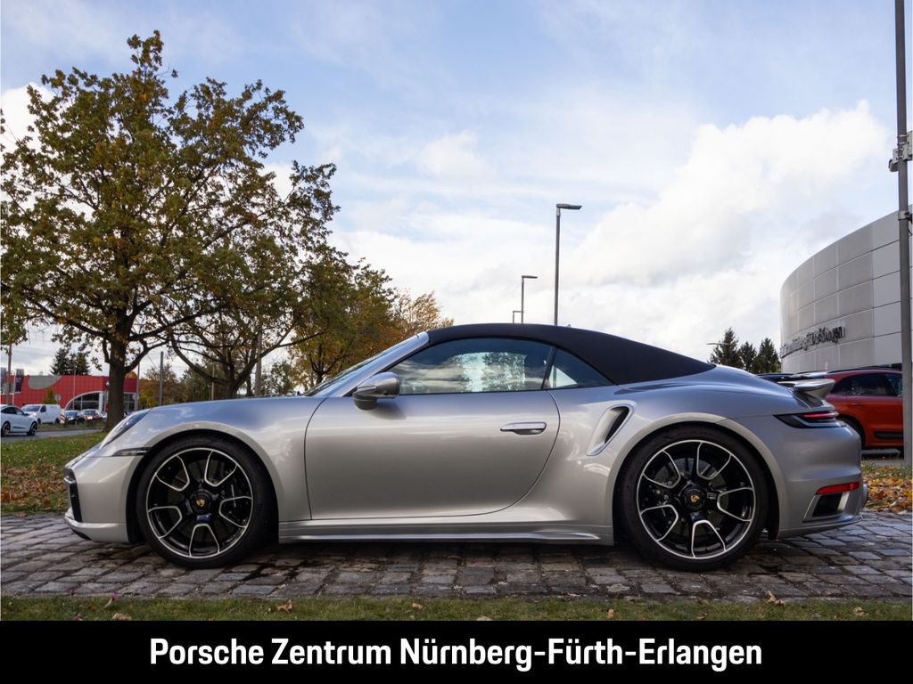 Porsche 992 2023