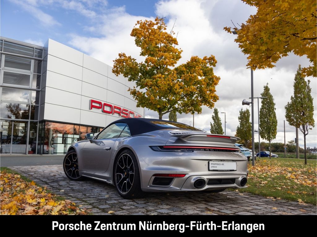 Porsche 992 2023