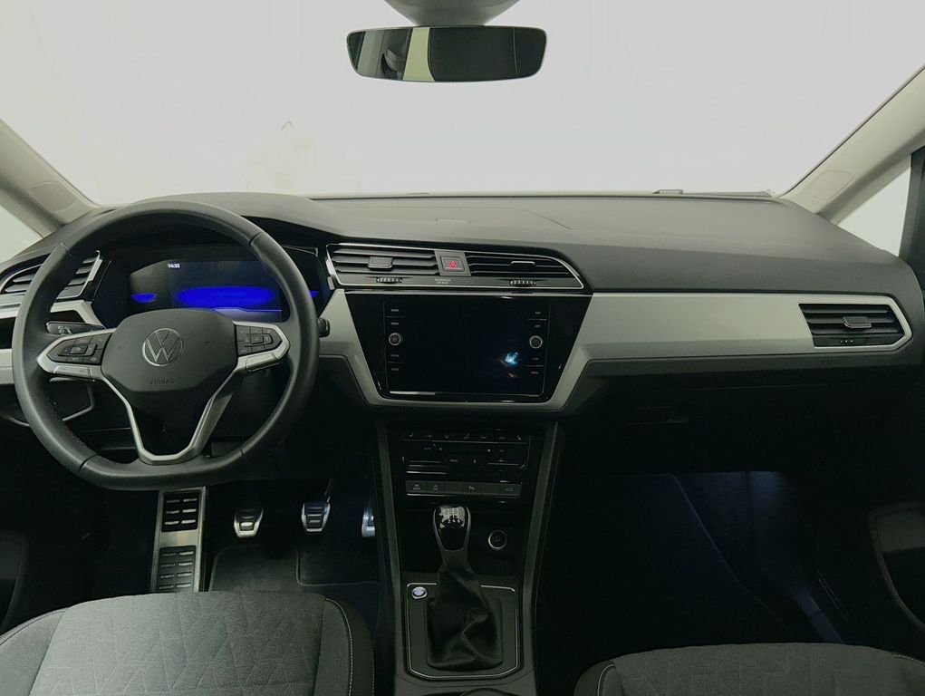 Volkswagen Touran 2024