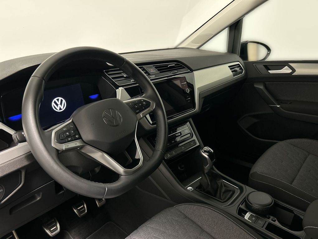 Volkswagen Touran 2024