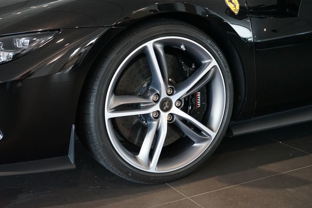 Ferrari 296 GTB 2023