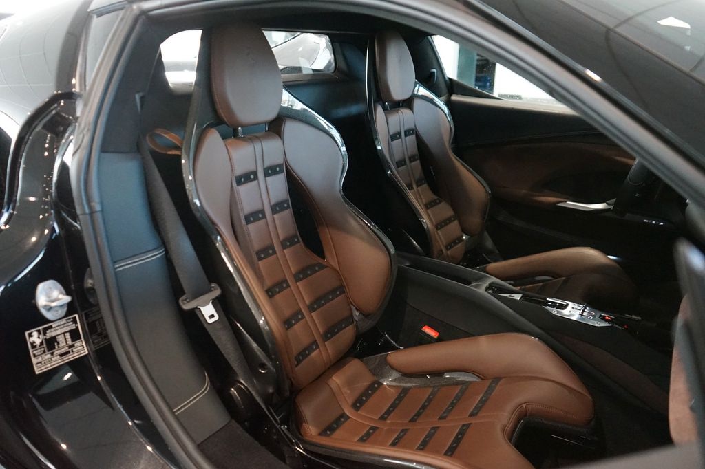 Ferrari 296 GTB 2023