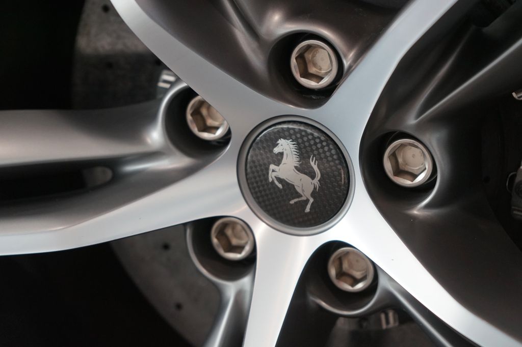 Ferrari 296 GTB 2023