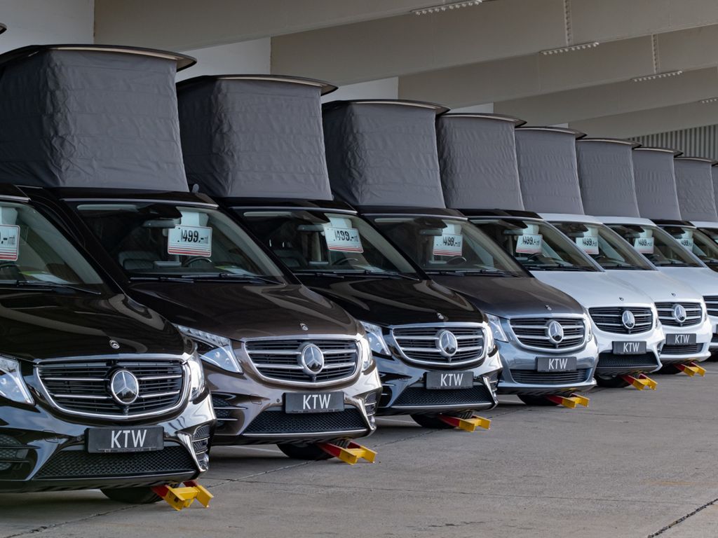 Mercedes-Benz EQV 2025