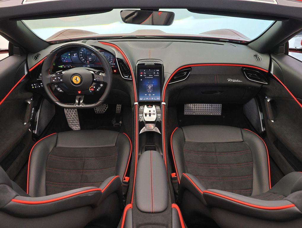 Ferrari Roma 2025