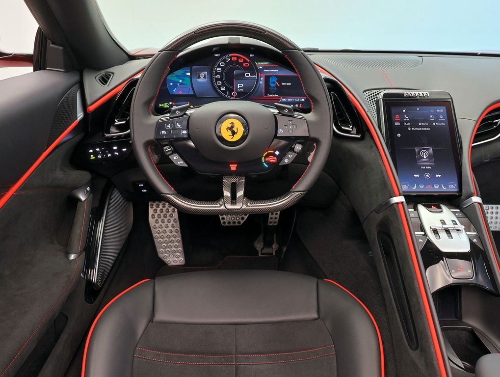 Ferrari Roma 2025