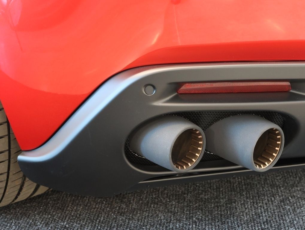 Ferrari Roma 2025