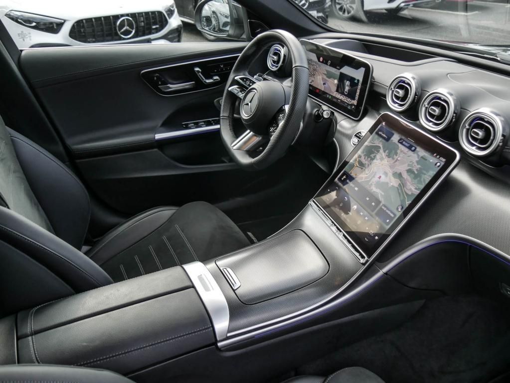 Mercedes-Benz C 300 2025