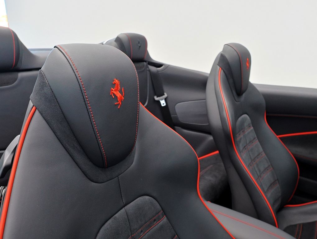 Ferrari Roma 2025