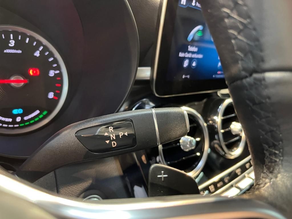 Mercedes-Benz GLC 300 2021