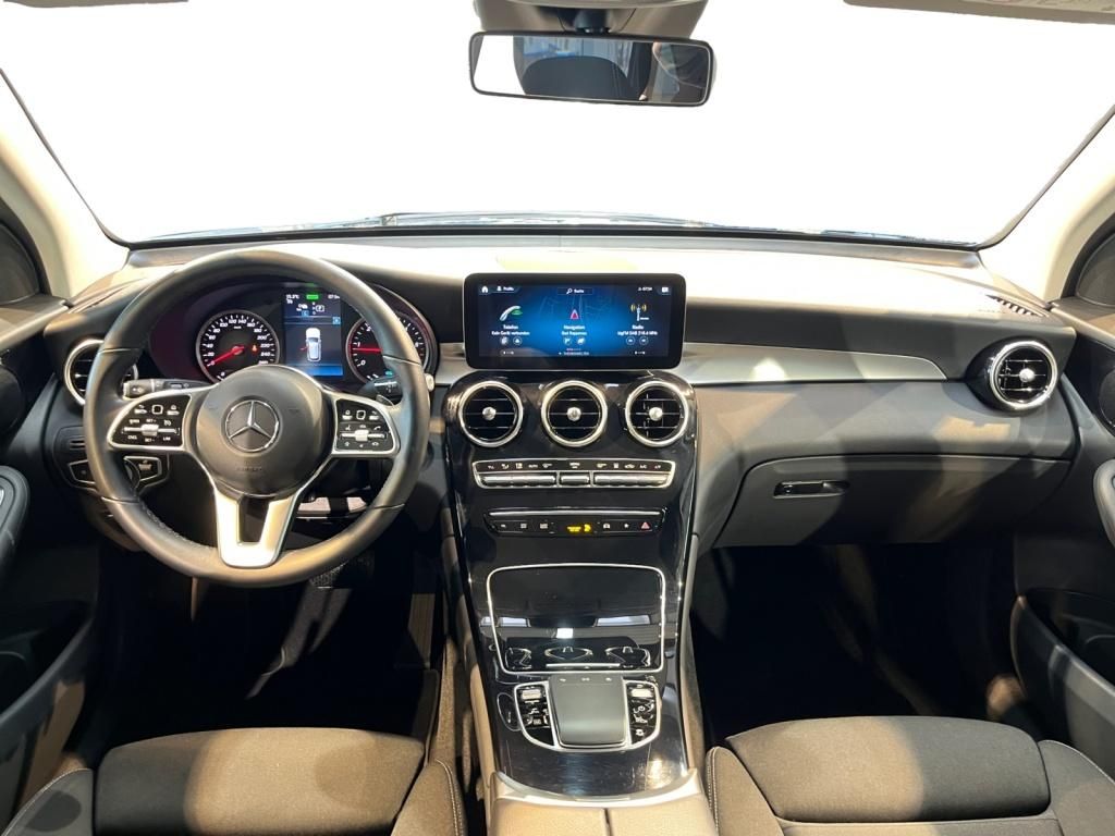Mercedes-Benz GLC 300 2021