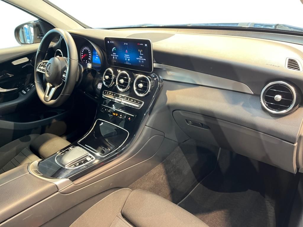 Mercedes-Benz GLC 300 2021