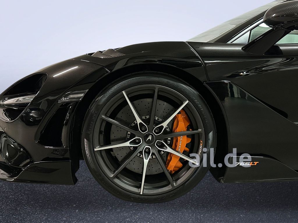 McLaren 765LT 2020