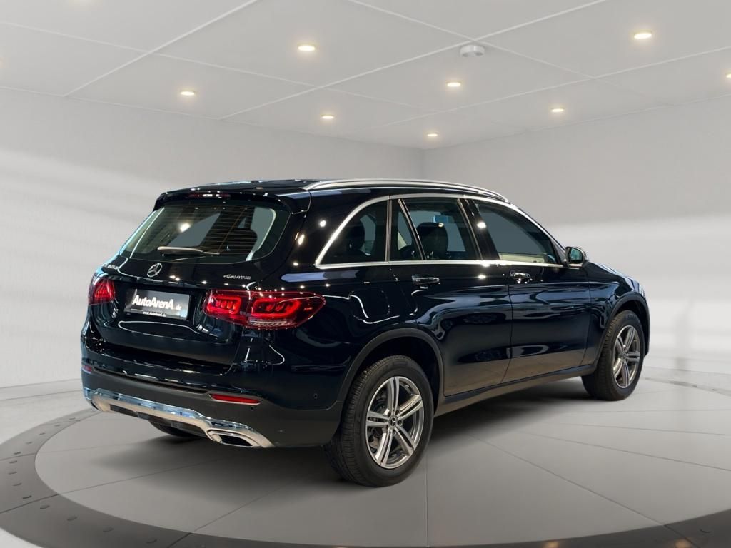 Mercedes-Benz GLC 300 2021