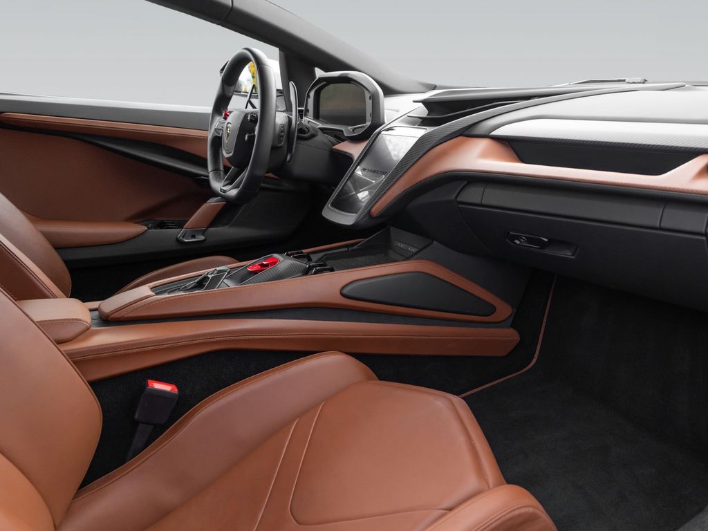 Lamborghini Revuelto 2024