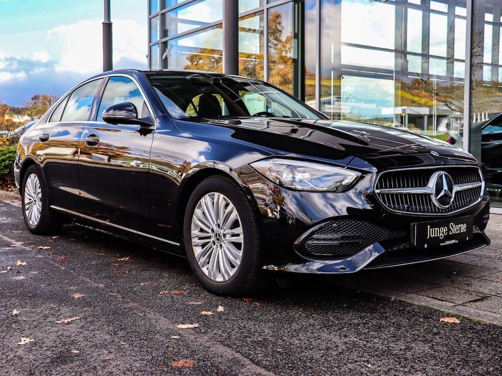Mercedes-Benz C 200 2024
