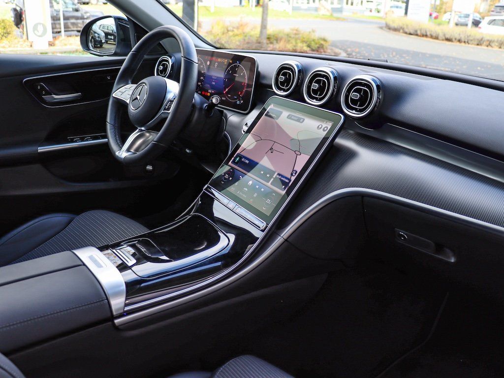 Mercedes-Benz C 200 2024