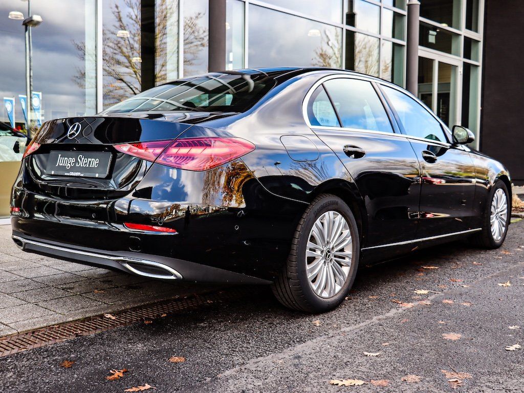 Mercedes-Benz C 200 2024