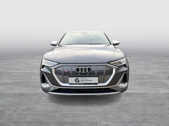 Audi e-tron 2022