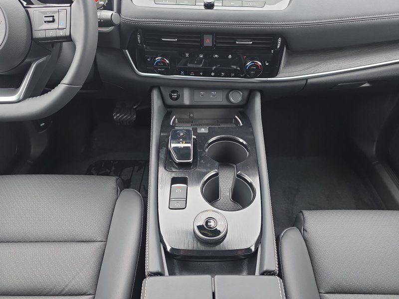 Nissan X-Trail 2025