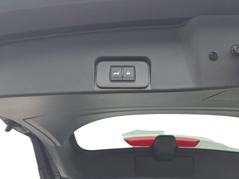 Nissan X-Trail 2025