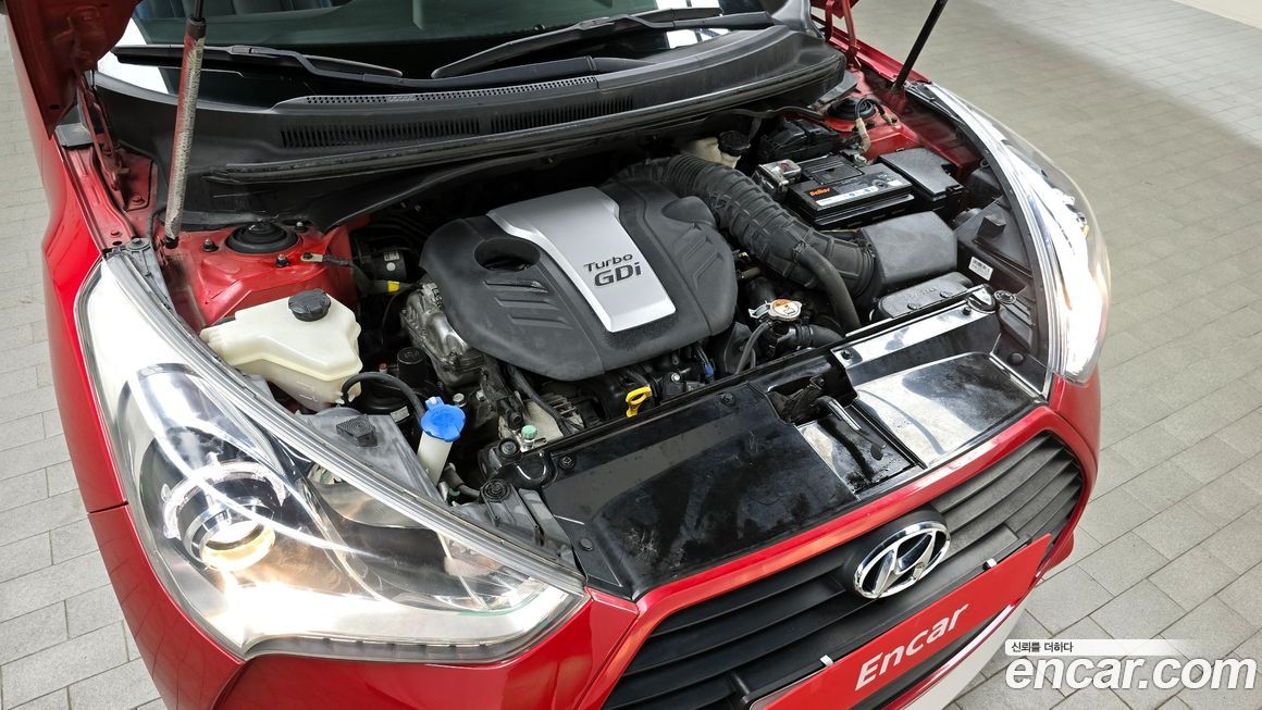 Hyundai Veloster 2014