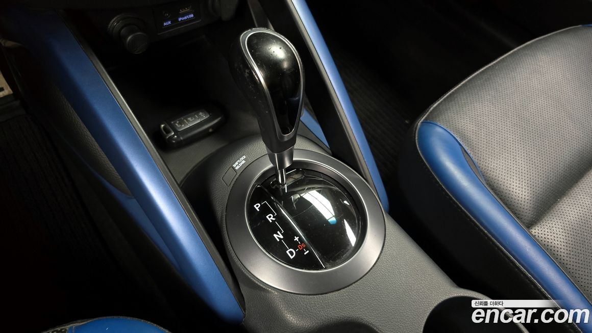 Hyundai Veloster 2014