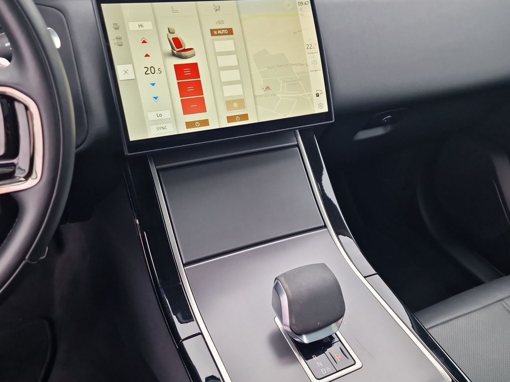 Land Rover Range Rover Velar 2024