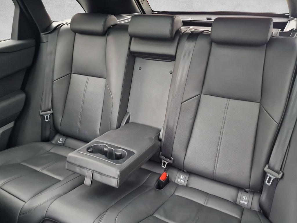 Land Rover Range Rover Velar 2024