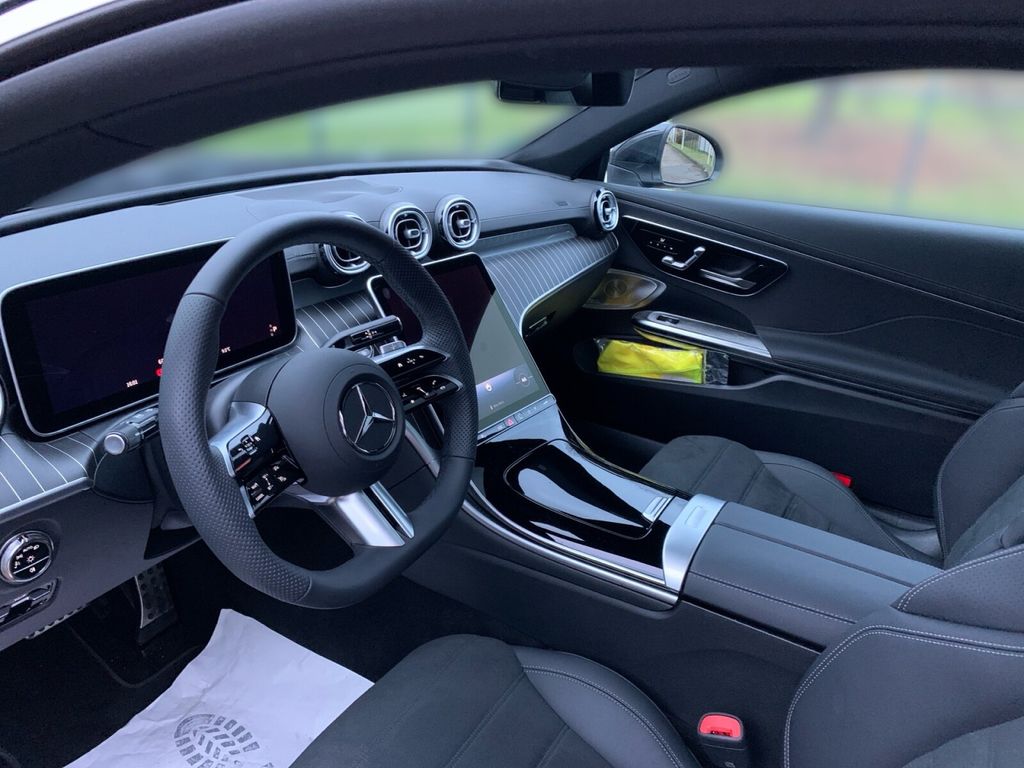Mercedes-Benz CLE 200 2025
