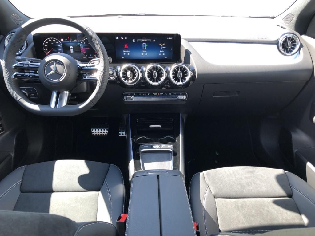 Mercedes-Benz GLA 220 2025