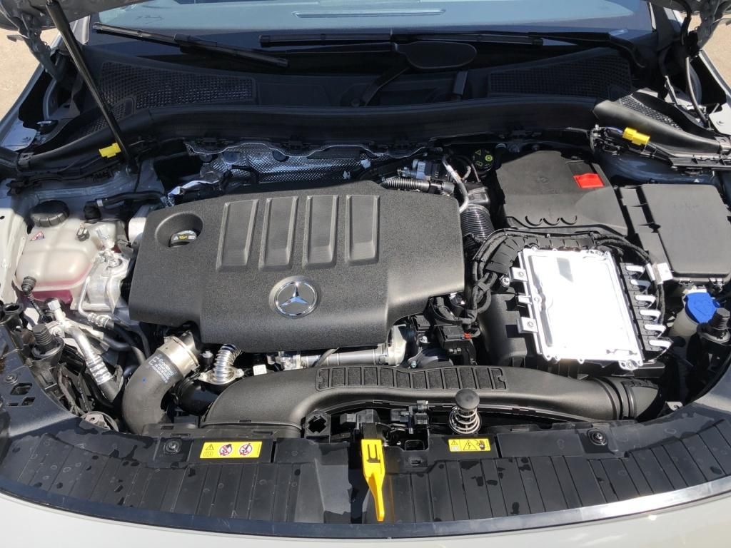 Mercedes-Benz GLA 220 2025