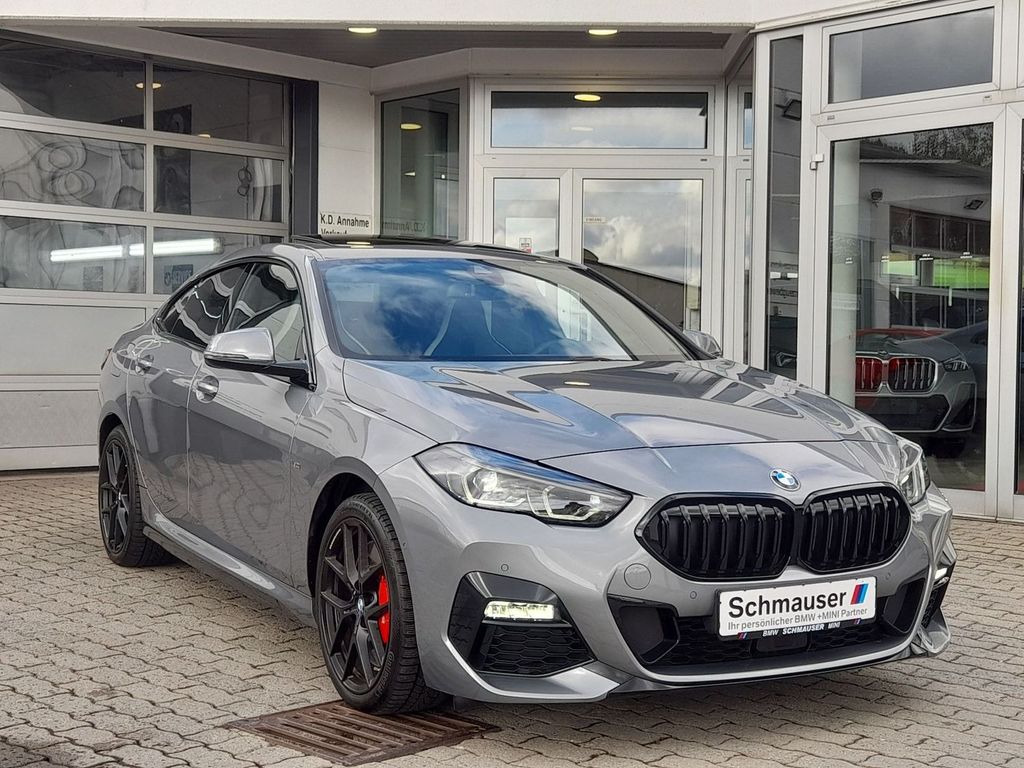 BMW 220 2024