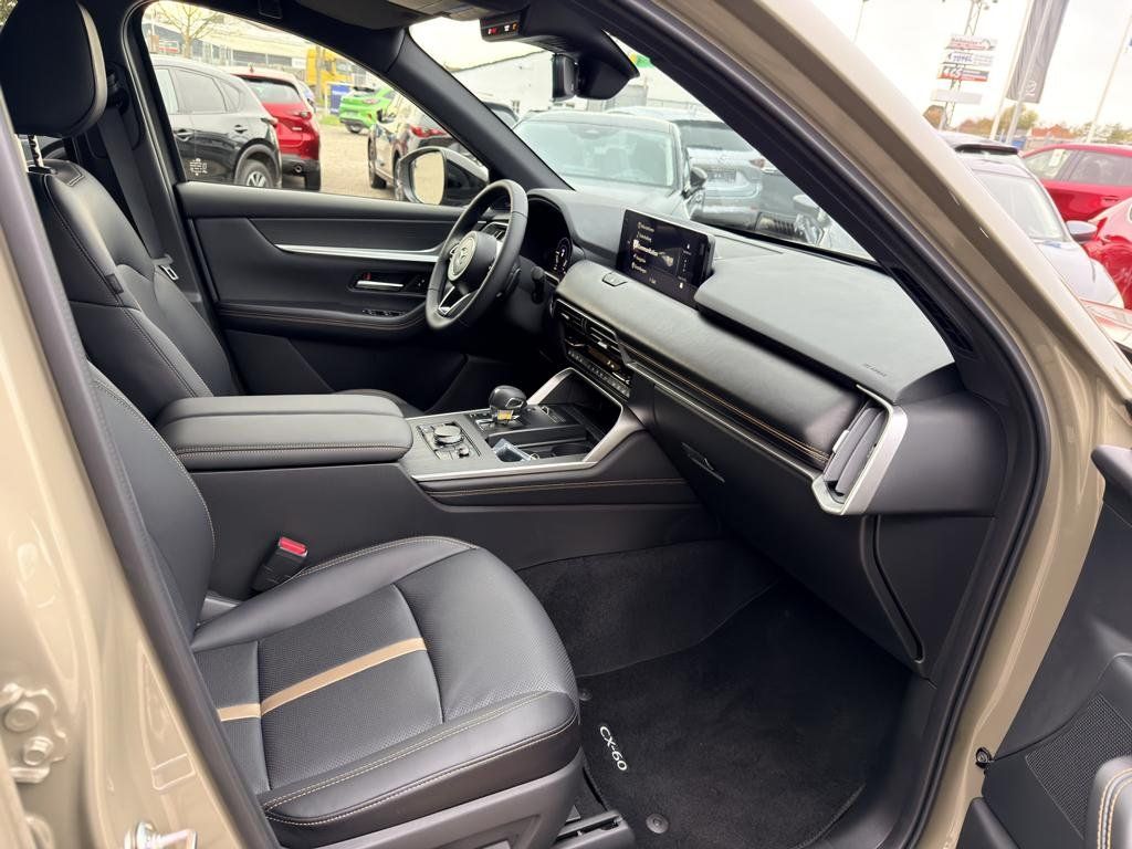Mazda CX-60 2025