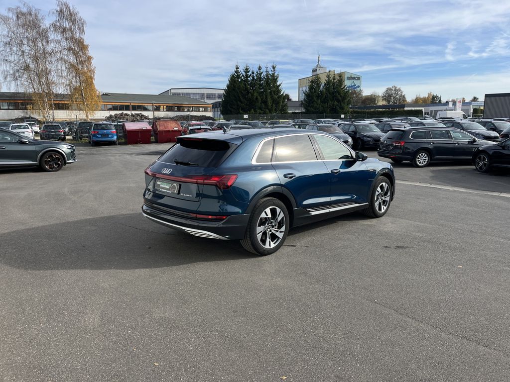 Audi e-tron 2022