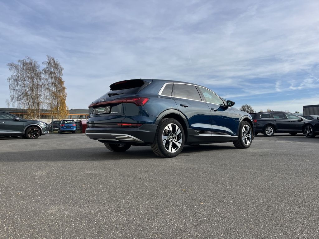 Audi e-tron 2022