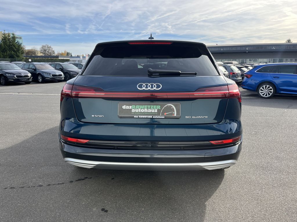 Audi e-tron 2022