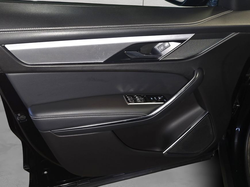 Jaguar F-Pace 2022