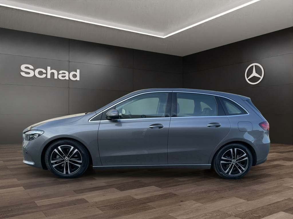 Mercedes-Benz B 180 2024