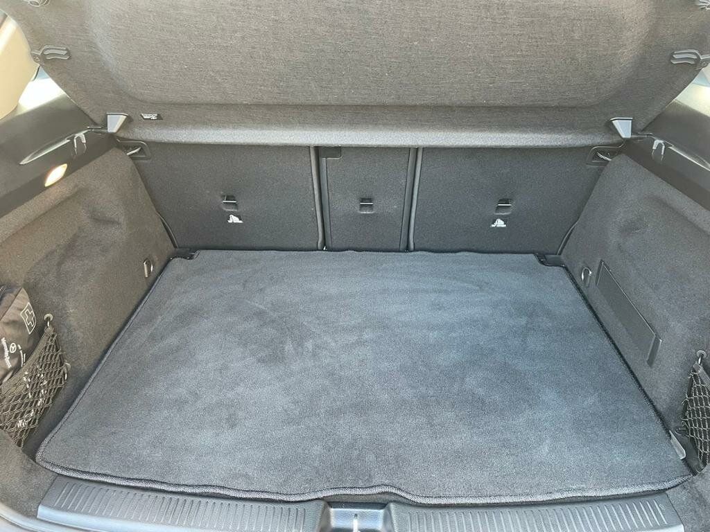 Mercedes-Benz B 180 2024