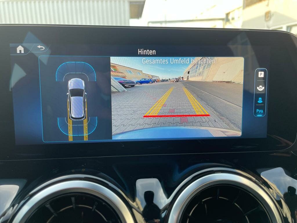 Mercedes-Benz B 180 2024