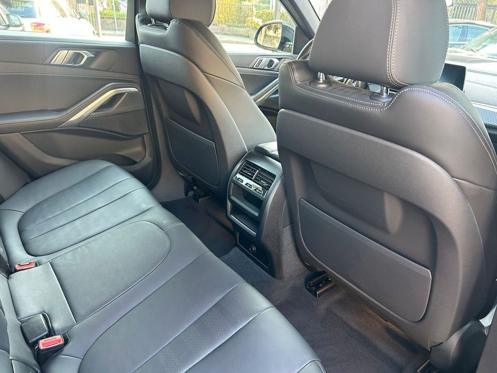 BMW X6 2022