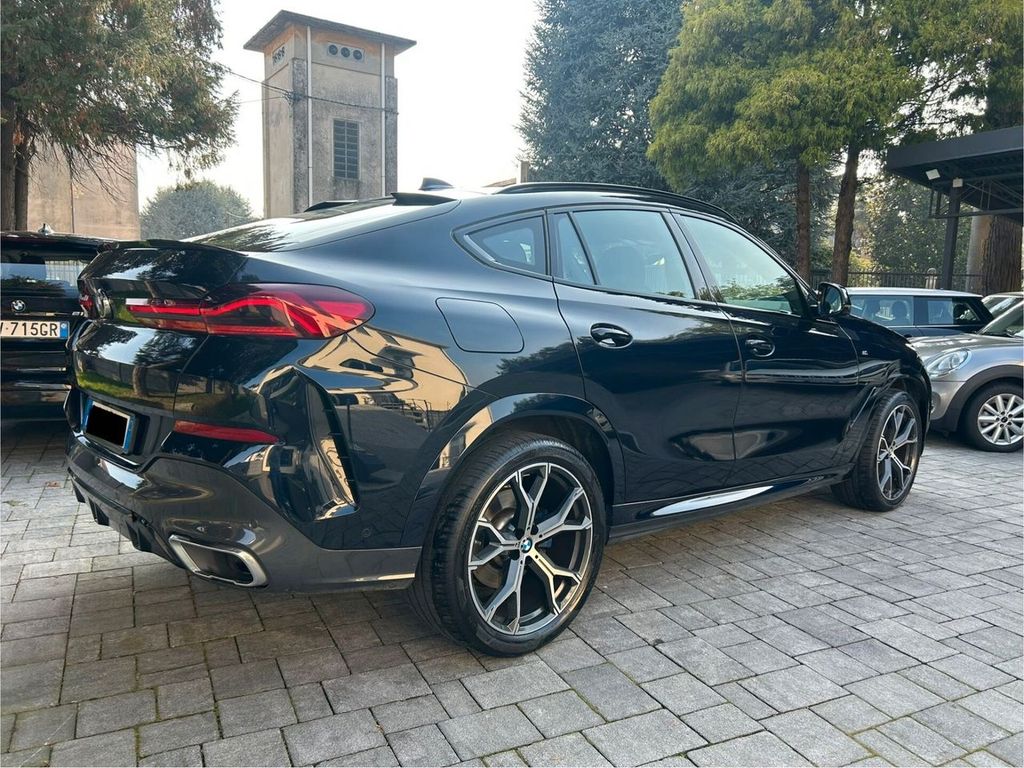 BMW X6 2022