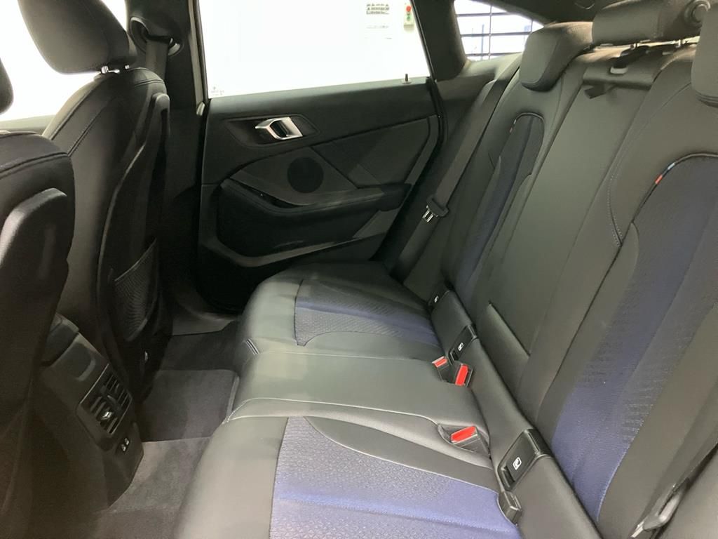 BMW 218 Gran Coupé 2024