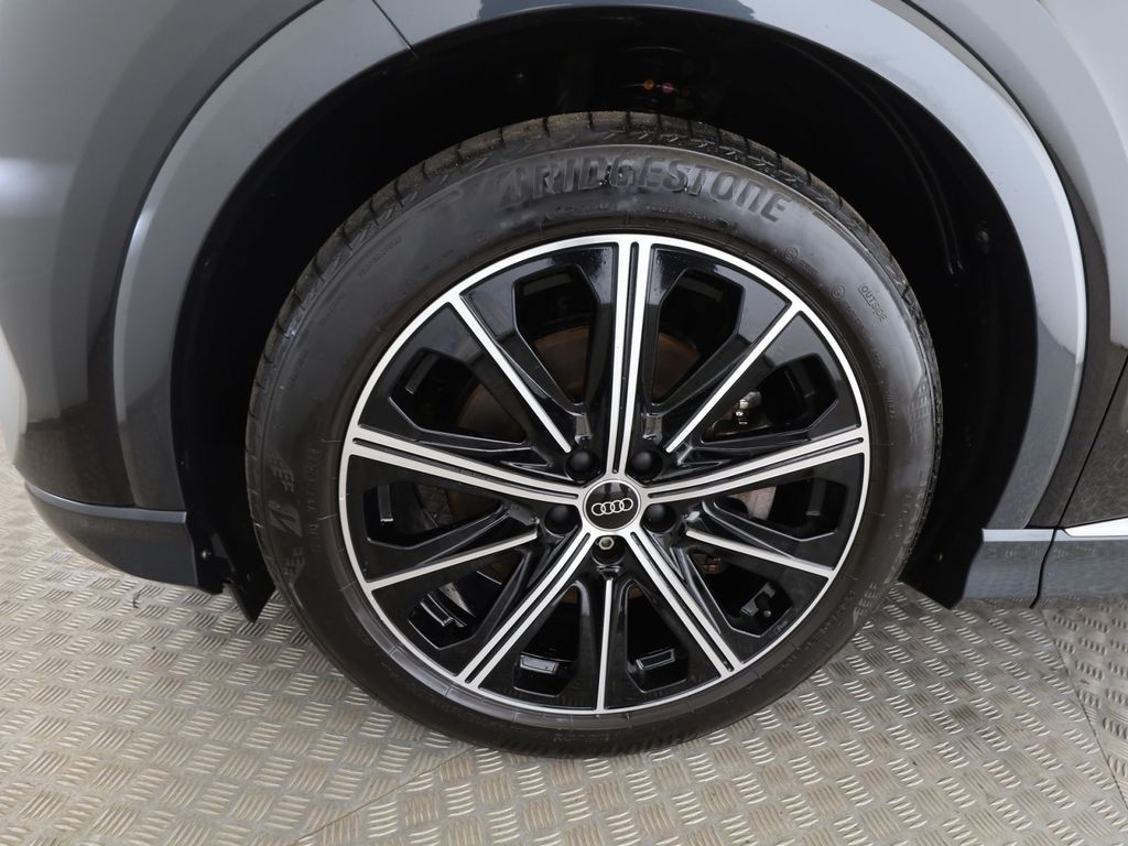 Audi Q4 e-tron 2022