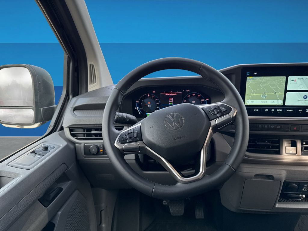Volkswagen T7 Kombi 2025