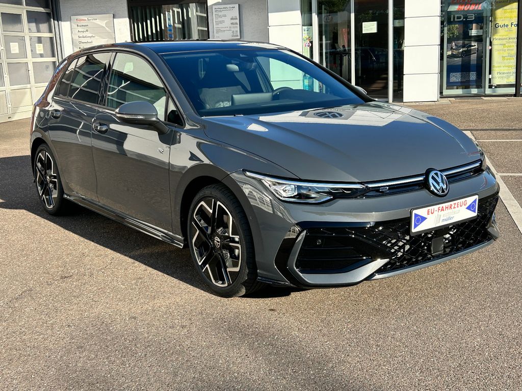 Volkswagen Golf 2025