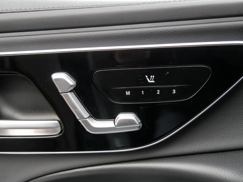 Mercedes-Benz E 200 2025