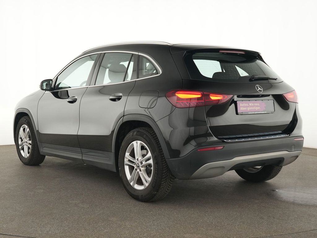 Mercedes-Benz GLA 180 2024