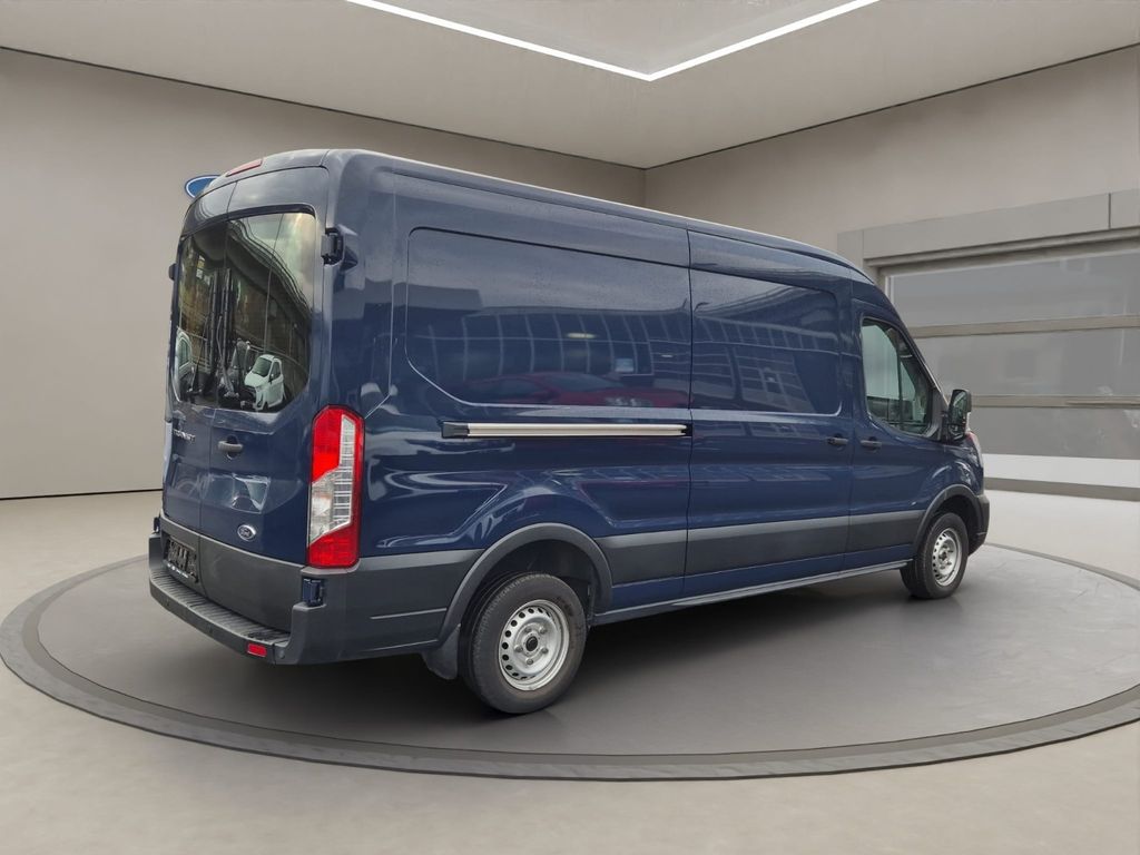 Ford Transit 2021